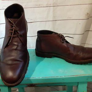 A Testoni Mens Chukka Boots Size 8.5  Brown Leathe